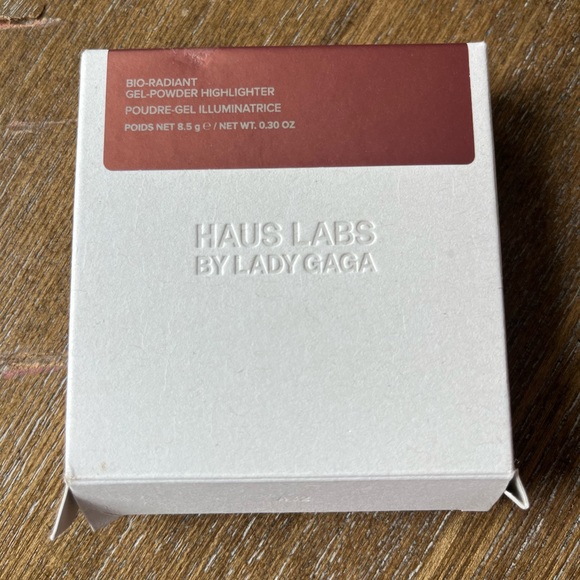 Haus Labs By Lady Gaga Other - NEW Haus Labs Bio-Radiant Gel-Powder Highlighter - Bronzite